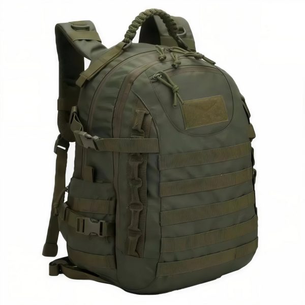 Sac à dos militaire 35l en randonnée